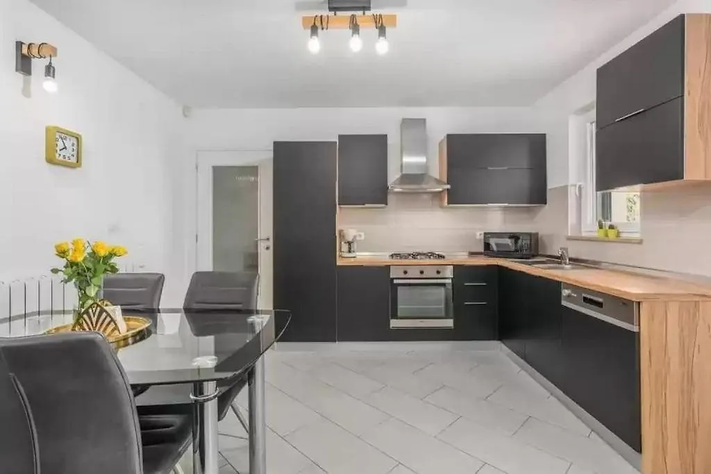 Family Friendly House With A Swimming Pool Kanfanar, Central Istria - Sredisnja Istra - 24042 Хорватия